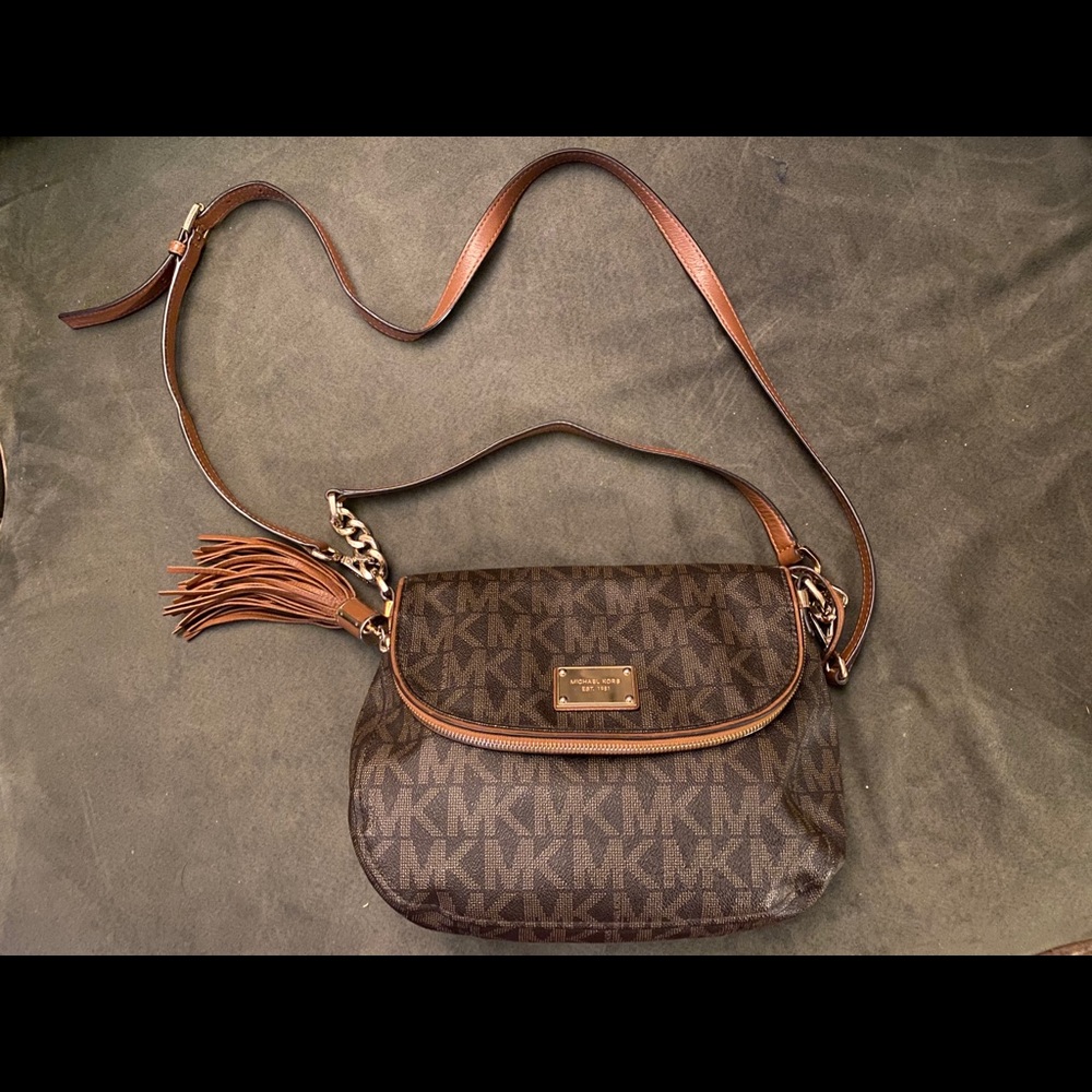 MICHAEL KORS bag